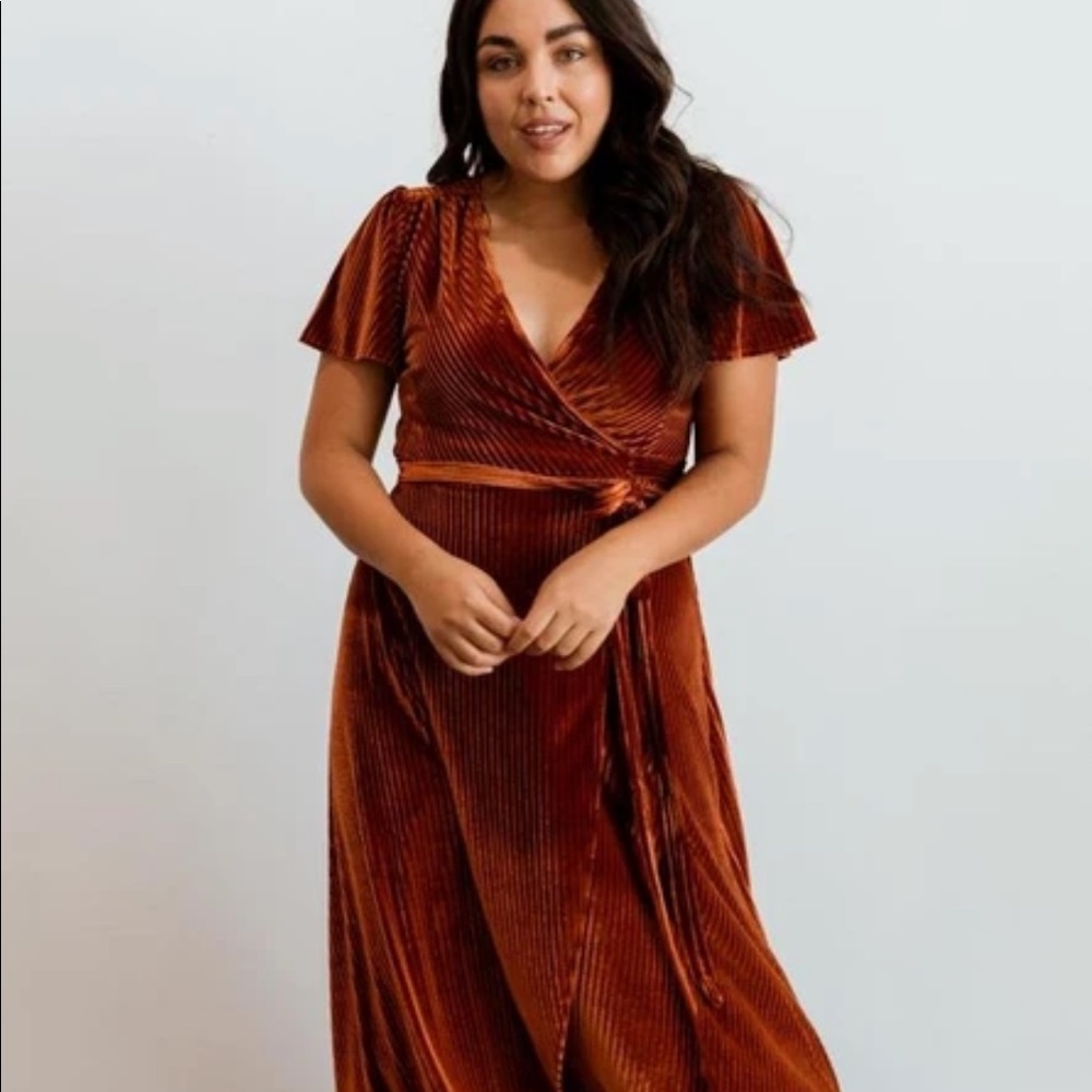 NWT XS Baltic Born Andi Ribbed Velvet Wrap Dress